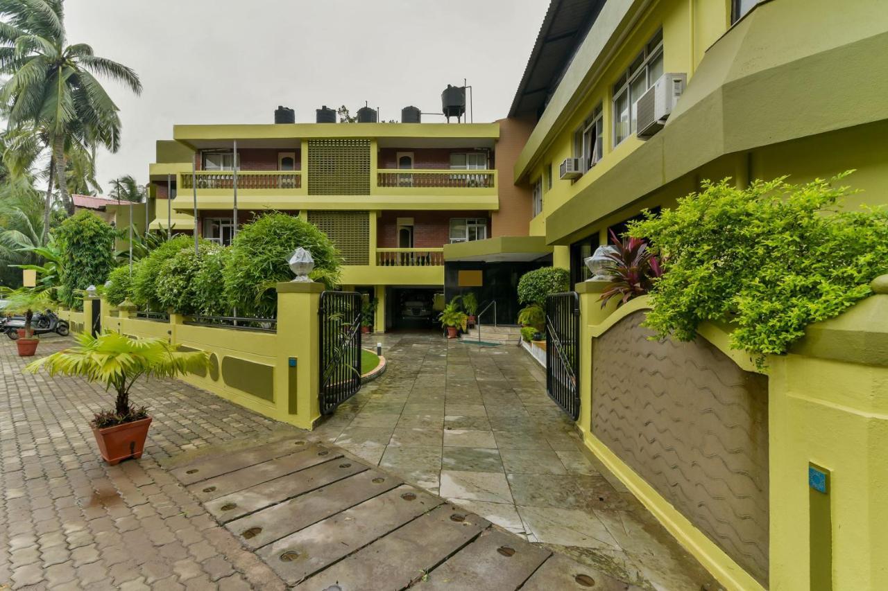 Oyo 807 Hotel Gopika International Goa Exterior photo